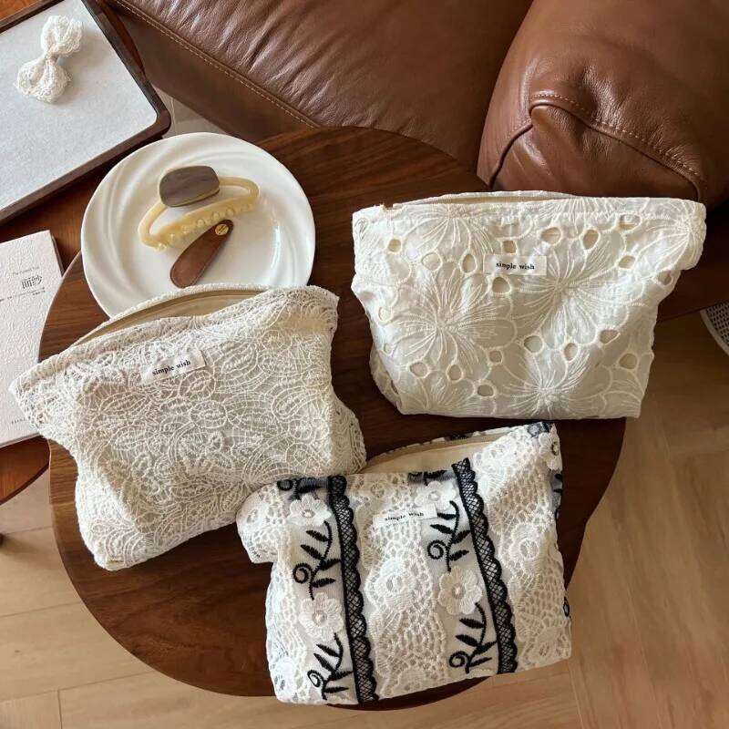 French Style Pouch Beige Lace Embroidery Minimalist Floral Makeup Bag for Women Elegant Organizer Boho Cosmetic Bags Y260206