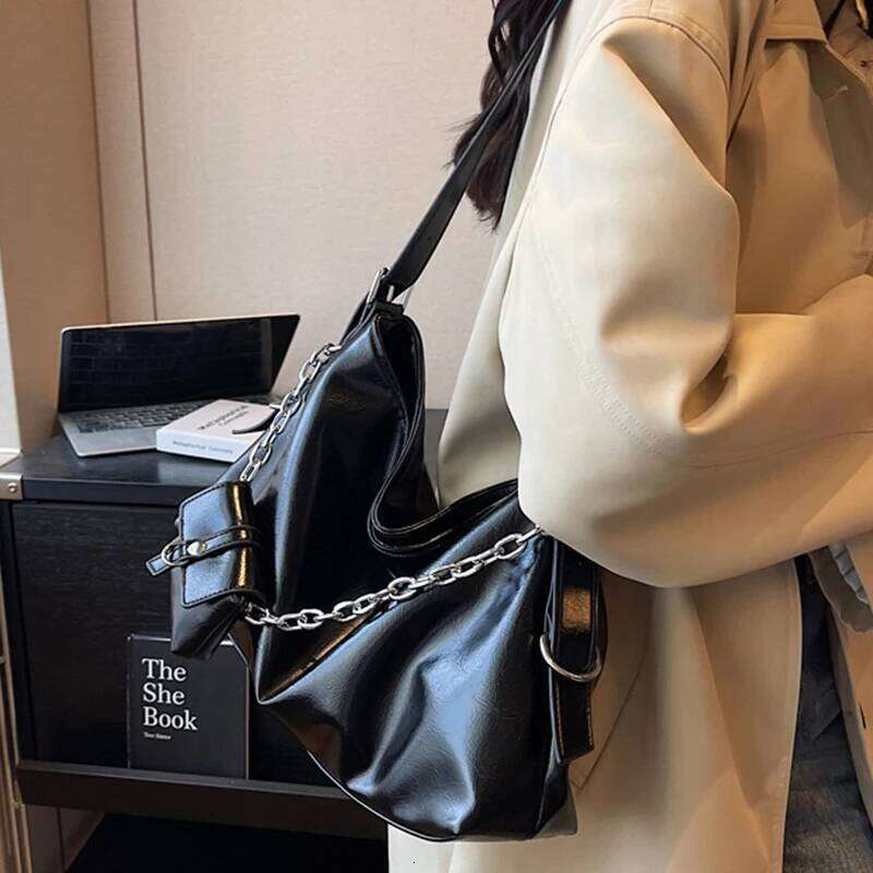 Popular Advanced Women's Underarm Trendy Simple Shoulder Bag, Fashionable Large Capacity Crossbody Bag Y260205