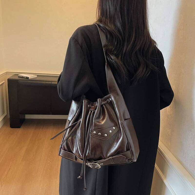 Womens Luxury Leather Classic Fashion Crossbody Designer Shoulder Stylish Tote Bag Elegant Handbag For Daily Modern Dressing Y260205