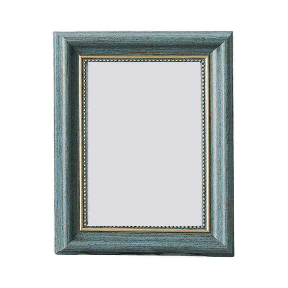 Creative 14-Inch Photo Frame with Vintage Design in Resin Perfect for Wall or Desk Placement to Highlight Personal Memories S260205