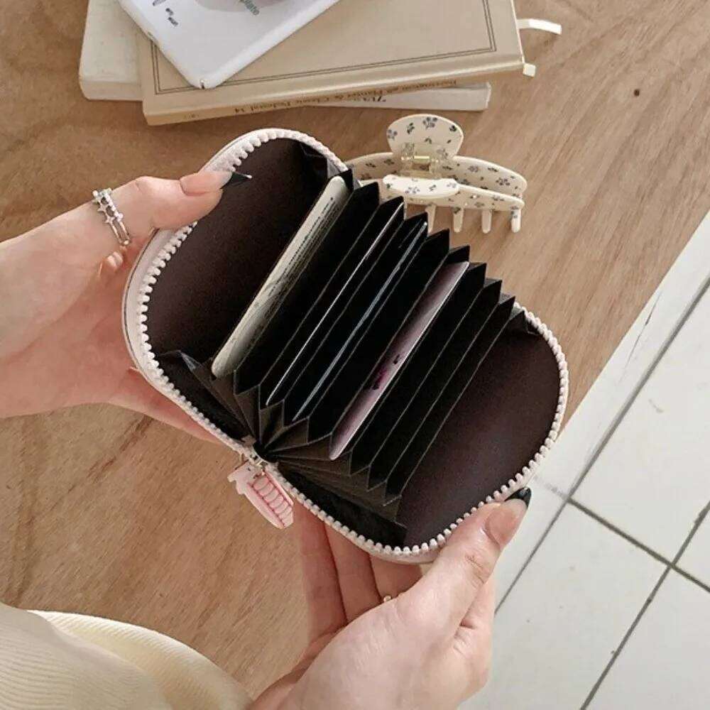 New Zipper Purse Cute Bear Portable Credit Card Holder Coin Pouch Gift Y260206