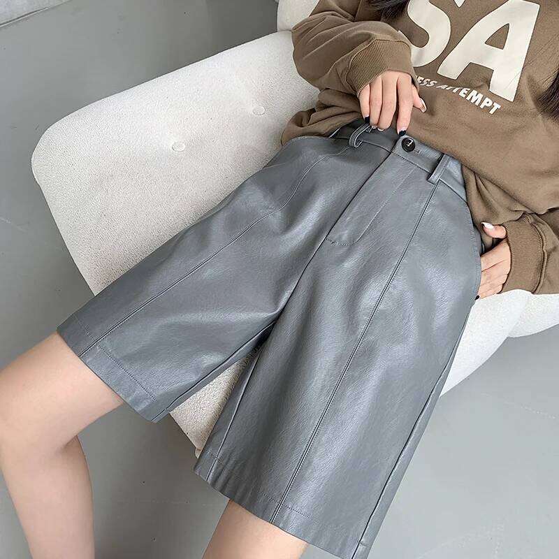 Autumn Winter PU Leather Women's Shorts Grey High Waist Buttons Elegant Korean Casual Loose Wide Leg Half Pants Female 2024 New XJ260206