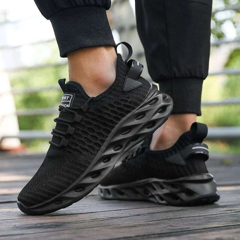 Men's Running 2025 Soft Soled Breathable Anti-Odor Shock-absorbing Mesh Shoes New Outdoor Walking Training Tennis Sneakers
