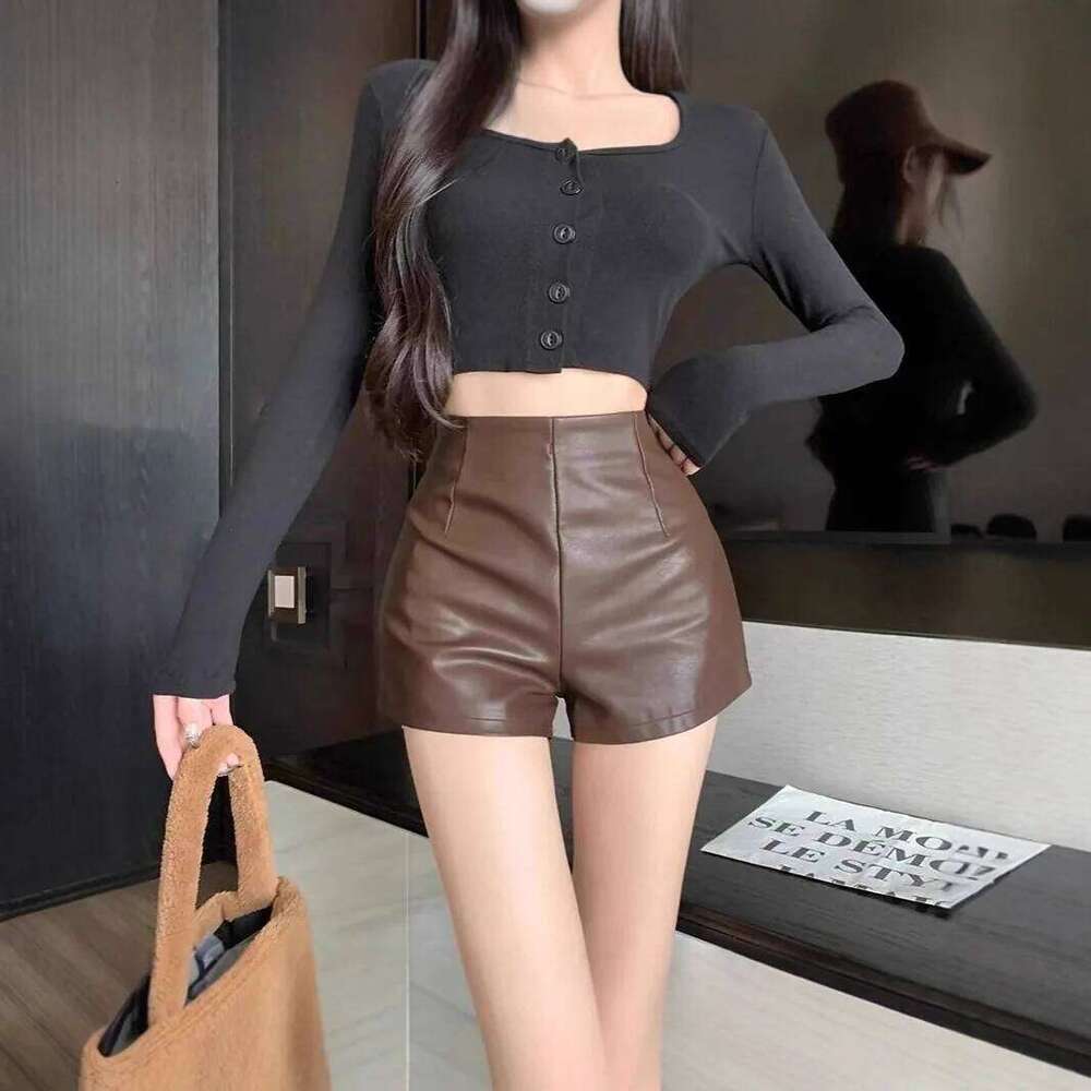 High Waist PU Leather Shorts Women's Fashion Slim Fit Casual Boost Hip Bootcut Pants Sexy Trendy Autumn New Arrival XJ260206