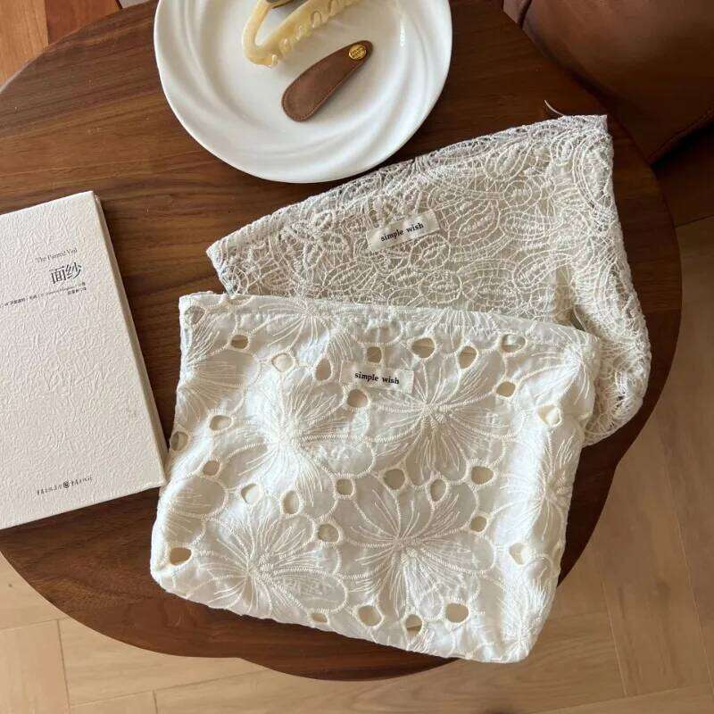 French Style Pouch Beige Lace Embroidery Minimalist Floral Makeup Bag for Women Elegant Organizer Boho Cosmetic Bags Y260206