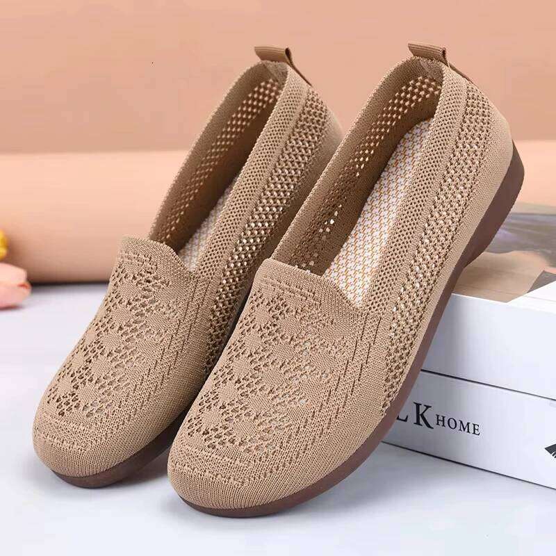 Women'S Summer New Mouth Lazy Casual Breathable Mesh Fabric Mom Soft Sole Shoes Flat Bottom