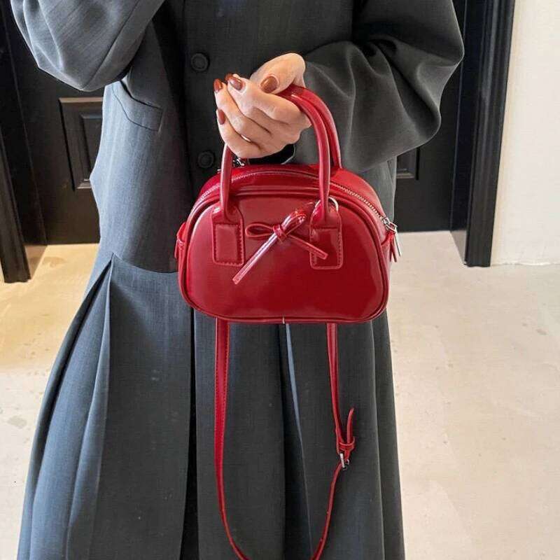 Korean Style Spring Summer Bow Accent Zipper Shoulder Bag 2025 New Fashion Versatile Crossbody Mini Red Top-Handle Bags Y260205