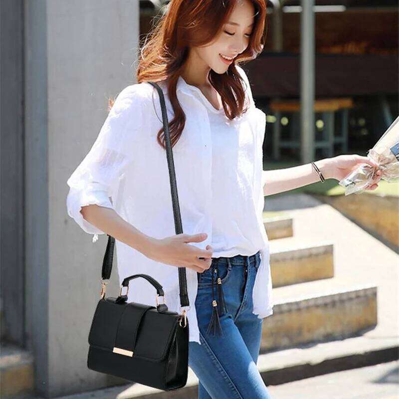 Hot Sale Flap Sling Shoulder Bags for Women Solid Color Crossbody Messenger Bag Purse Female Leather Handbag Pocket Y260205