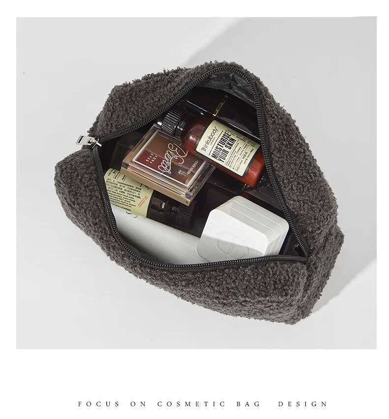 Autumn and Winter Solid Color Teddy Large Capacity Storage Travel Convenient Plush Simple Makeup Bag Y260206