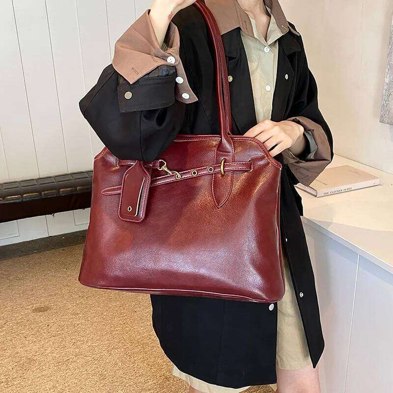 2024 Autumn Winter New Commuter Handbag Fashionable and Simple Design High-end Women's Versatile Large-capacity Tote Bag Y260205