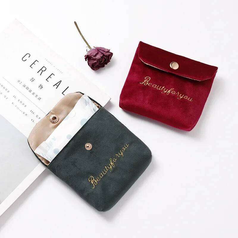 Women Girl Velvet Cute Small Cosmetic Travel Napkin Sanitary Pad Lipstick Organizer Bag Purse Makeup Bags Case Pouch Y260206
