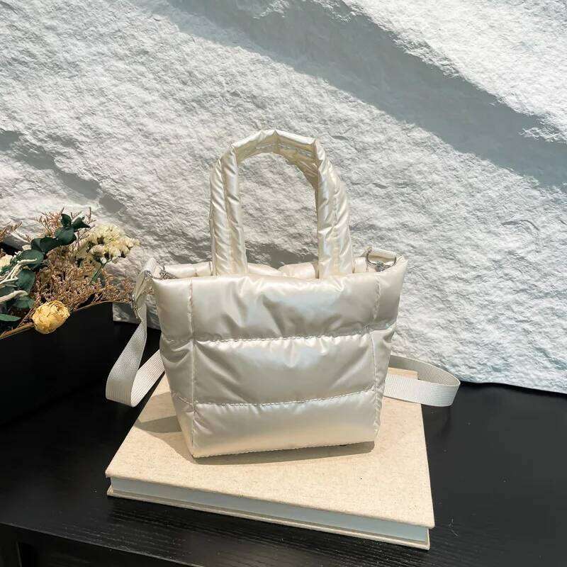 Female Bags Woman Puffy Lightweight LargeCapacity Quilted Shoulder Adjustable Strap Puffer Tote Handbag Shopping Bag XJ260129
