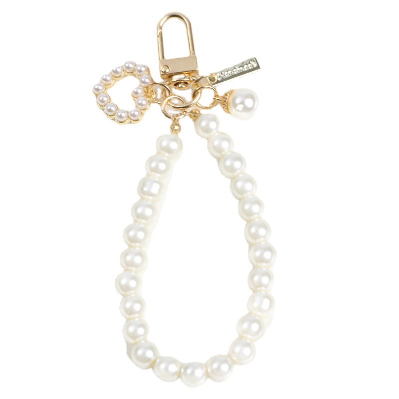 Keychain Bag Charm Pearl Chain Heart Shell Pendant for Women Elegant Forest Style Purse Accessory