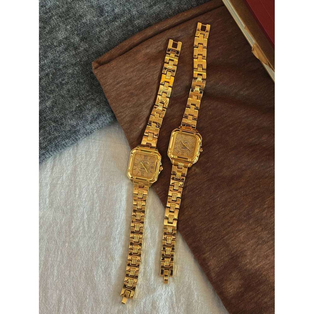 1New Gold Square Dial Elegant Simple Casual Style, Roman Numeral Dial, Fashionable Unique, 30m Waterproof Durable Women's Quartz Watch, Suitable 
