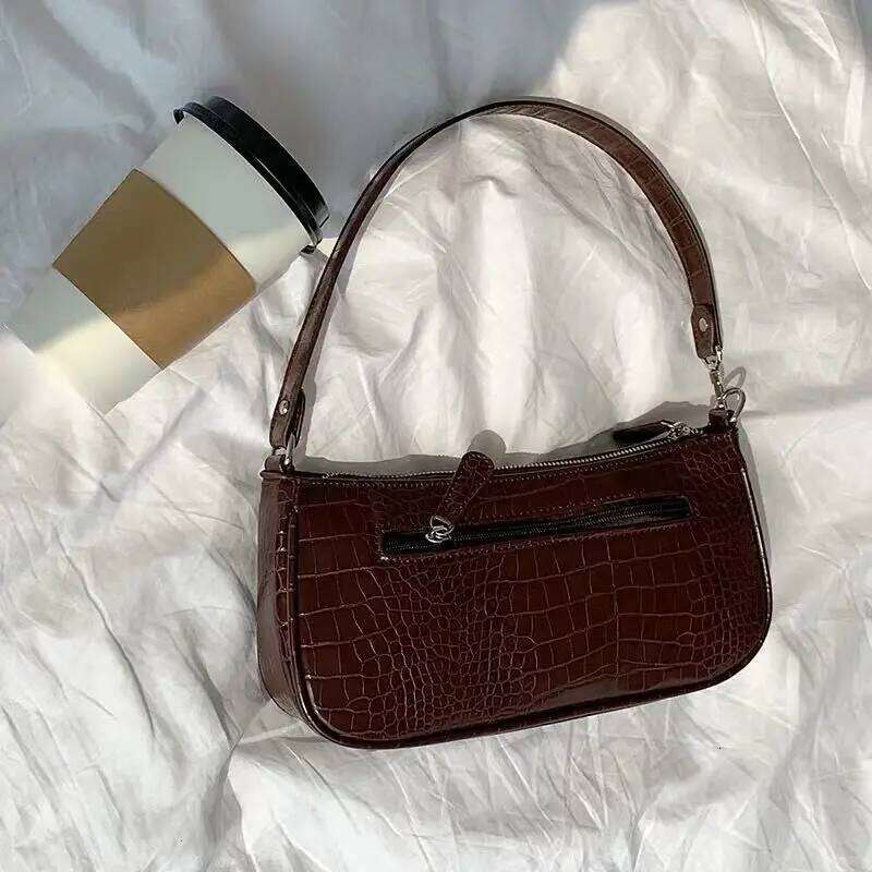 French Design Ladies Retro Armpit Bag Crocodile Pattern PU Leather Women Shoulder Bags Solid Color Girls Clutch Purse Handbags Y260205