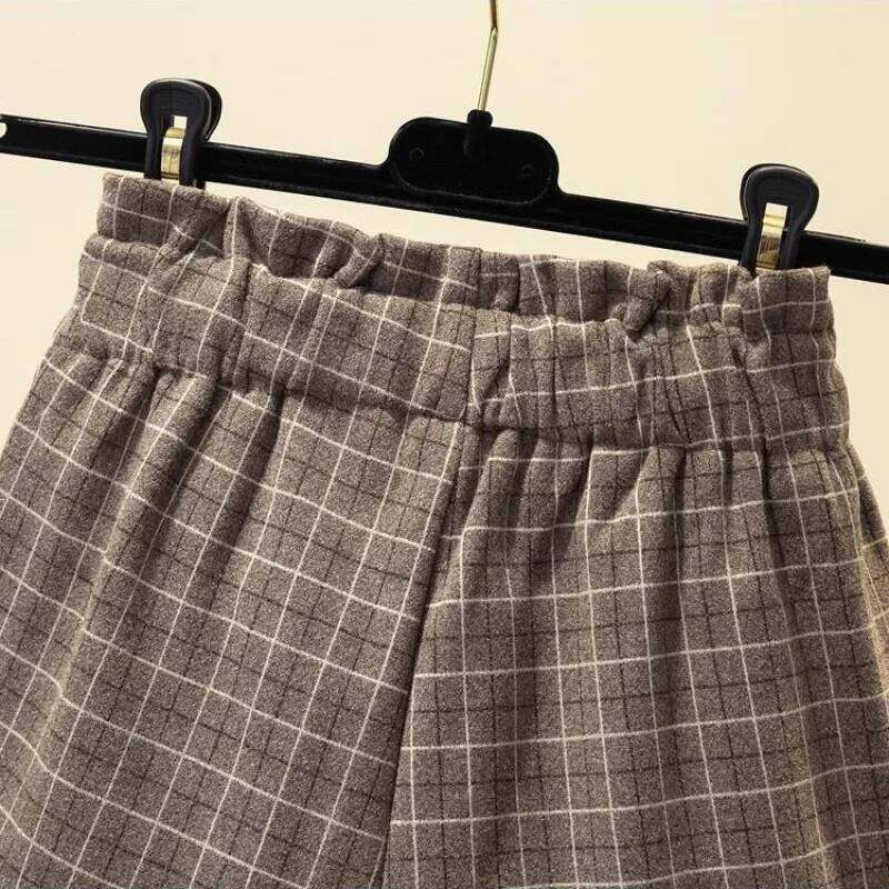 Plaid Shorts Women Loose Big Pockets Elastic High Waist Button Ladies Comfortable Soft Trendy Leisure Elegant Retro Korean Style H260206