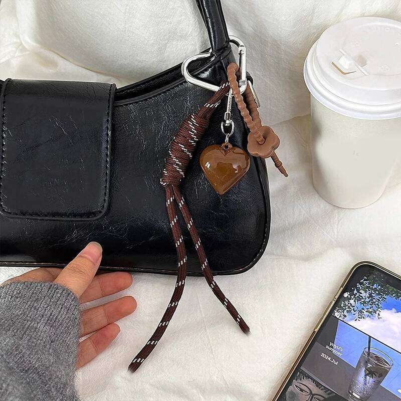 1PC Fashion Creative Lock Pendant Keychain Keyring For Women Bag Charm Handbag Hanging Decoration Car Key Holder Y260205