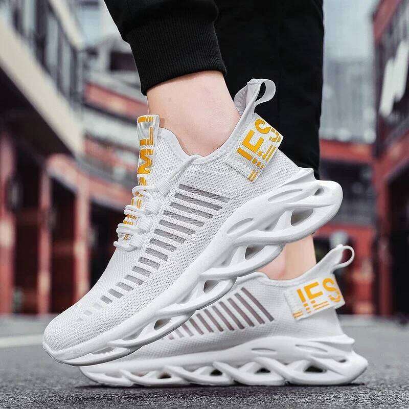 Summer Sneakers Tenis Masculino Breathable Mesh Anti Slip Walking Fashionable Tennis Basketball Jogging Shoes for Men