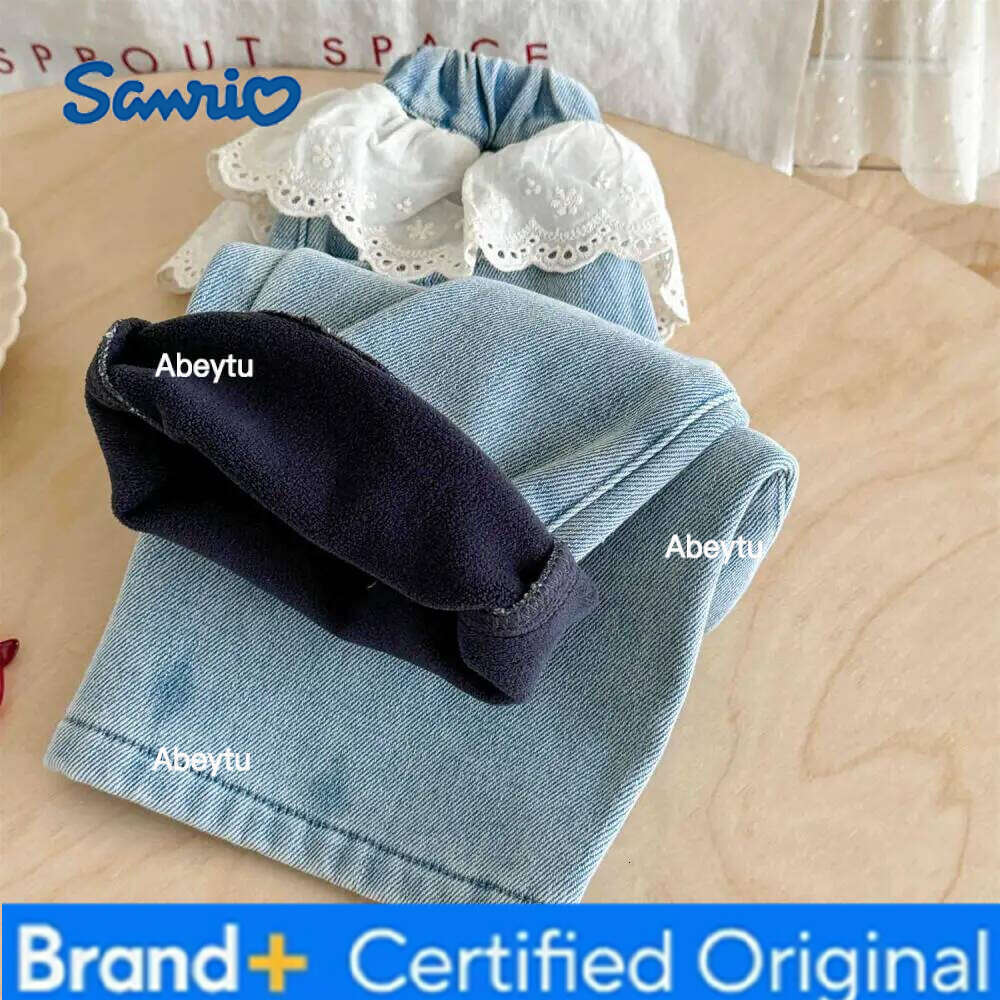 Sanrio Children's Clothing Hot Hello Kitty Girls' Winter Lace Patchwork Jeans with Thick Fleece Wide Leg Pants Trendy Cute Embroidery H26020