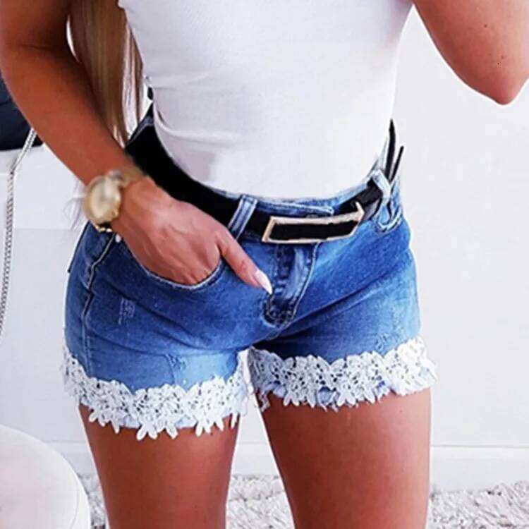 2025 Summer's New Fashionable Patchwork Lace Casual Shorts, Women's Elastic and Comfortable Scratch-patterned Denim Shorts H260206