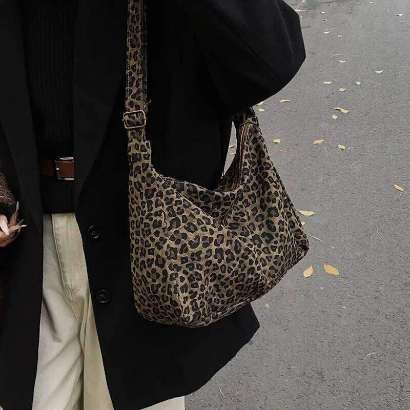 Fashionable leopard print large-capacity single-shoulder retro crossbody bags, new tote bags XJ260129