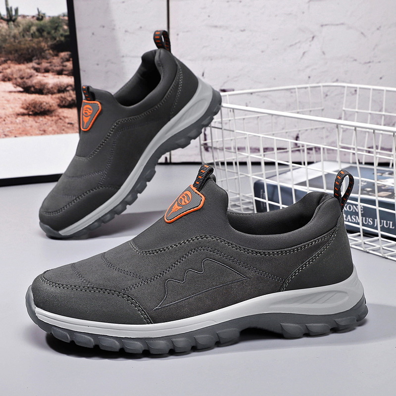 Branded men's shoes the elderly, autumn winter slip-on, non-slip, warm, authentic casual walking sneakers for middle-aged and older men