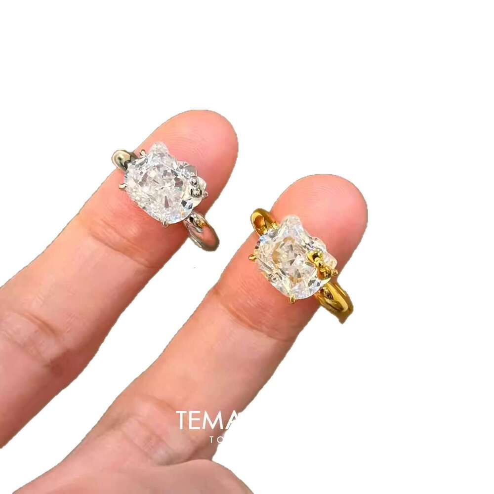 Super Shiny Cute KT Cat Sparkling Diamond for Women, Light Luxury Style, Niche Open Index Finger Ring, Fashionable Girly Temperament Ring
