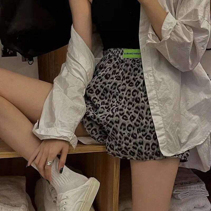 Loose Casual Leopard Print Label Short High Waist Trousers Autumn New Style 2025 Wide Leg Pants Polyester Fiber XJ260206