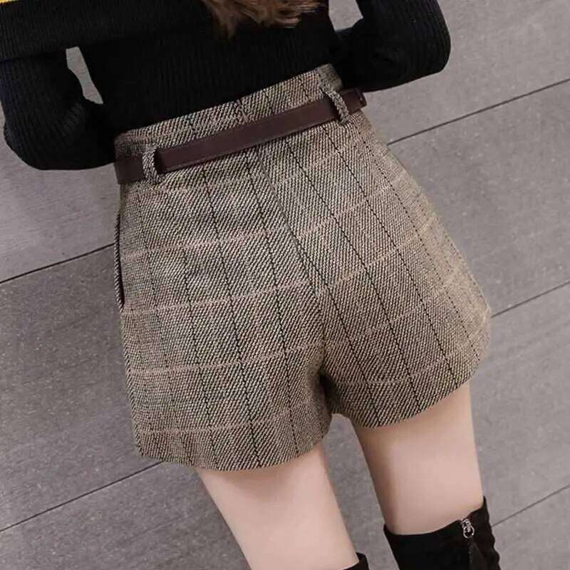Stylish Wool High-Waist Shorts with Fashion Belt XJ260206