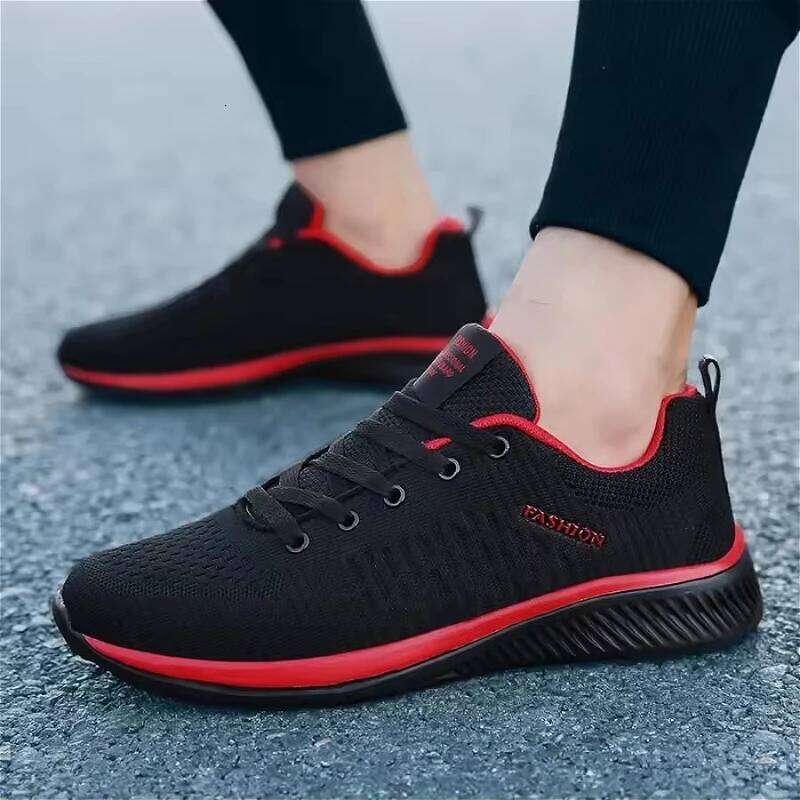 Light Breathable Sport Athletic Walking Knit Shoes 2025 Fashionable Solid Color Minimalist Causal Sneakers Men