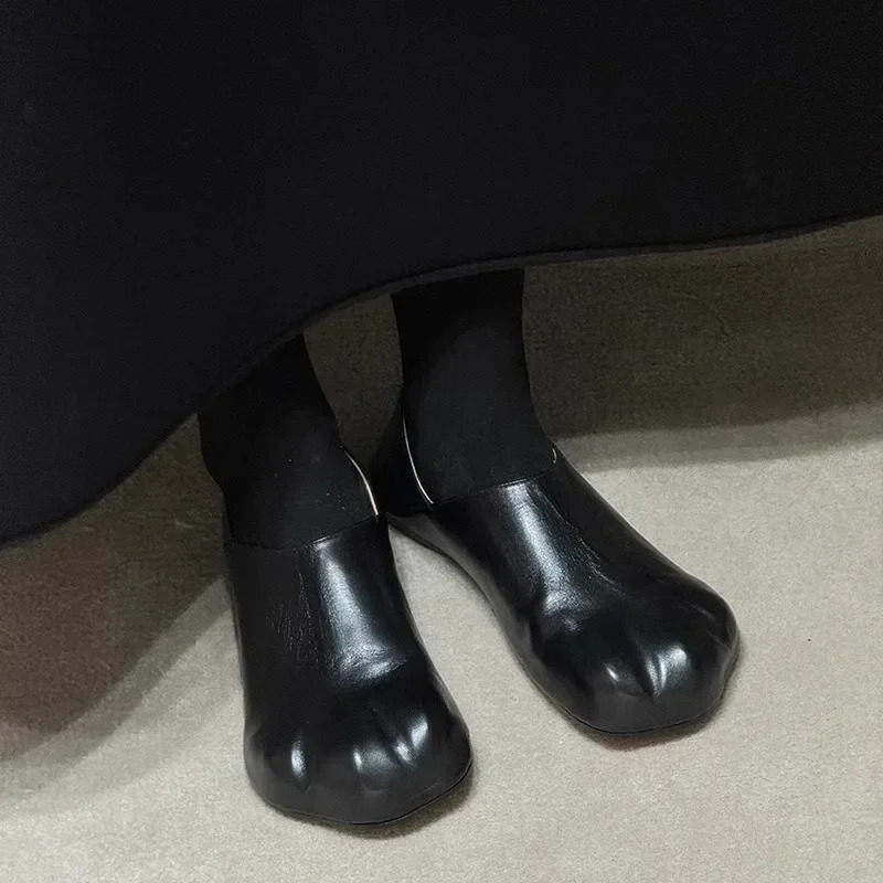 Adorable Cat Claw Flat Bottom Soft Leather Slip-On Shoes Womens Mary Jane Flats Comfortable Casual Shoes Rubber Sole 260124