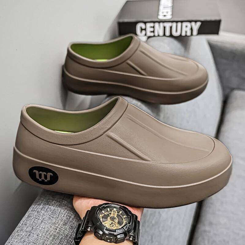 Professional Chef's Shoes Are Anti Slip Waterproof Oil Resistant High End Kitchen Specific Summer Odor Proof for Men Slippers