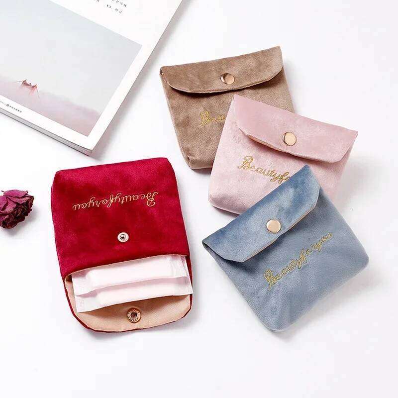 Women Girl Velvet Cute Small Cosmetic Travel Napkin Sanitary Pad Lipstick Organizer Bag Purse Makeup Bags Case Pouch Y260206