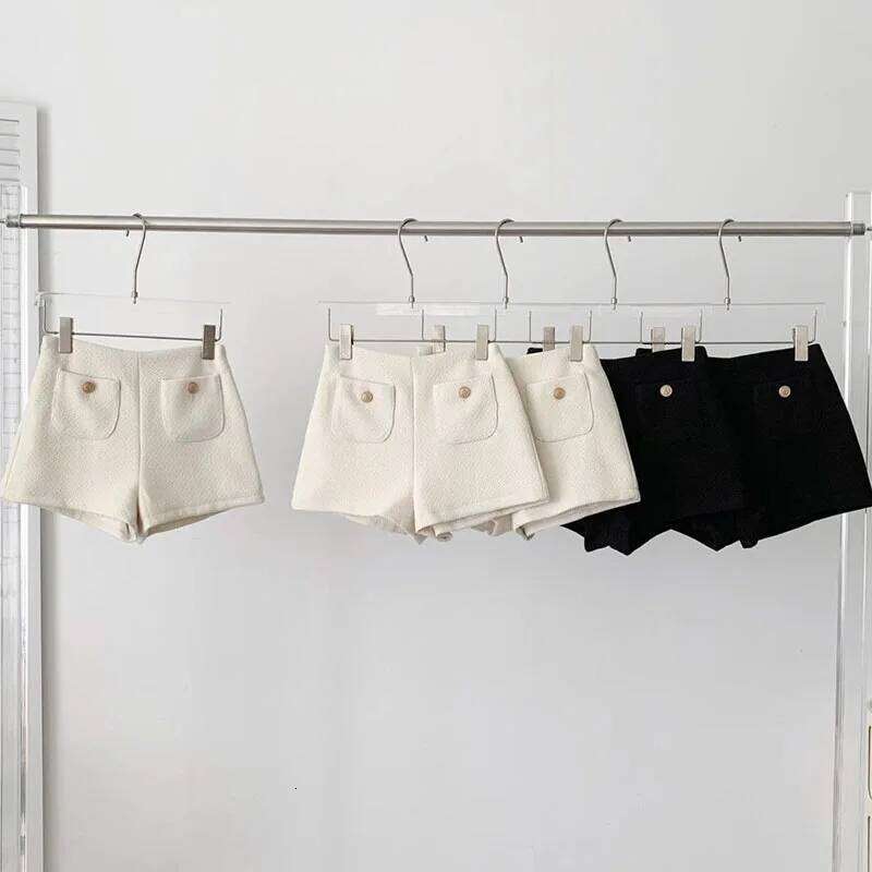Tweed Black Women Autumn Winter Warm High Waist Chic Korean Fashion All Match White Straight Shorts Female XJ260206