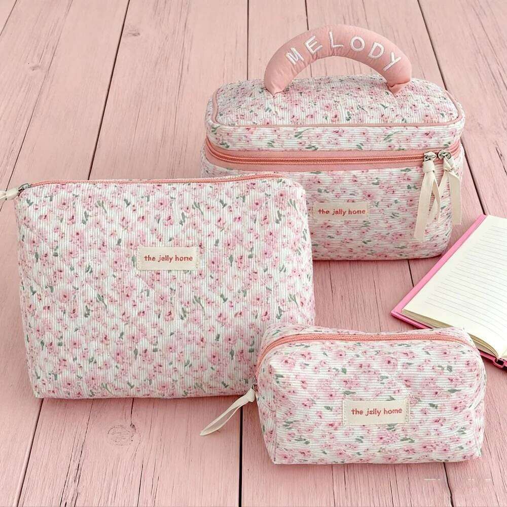 Organizer Cosmetics Pink Gifts for Women Makeup Clutch Vanity Toiletry Bag For Traveling Cosmetic Pouch Large Y260206