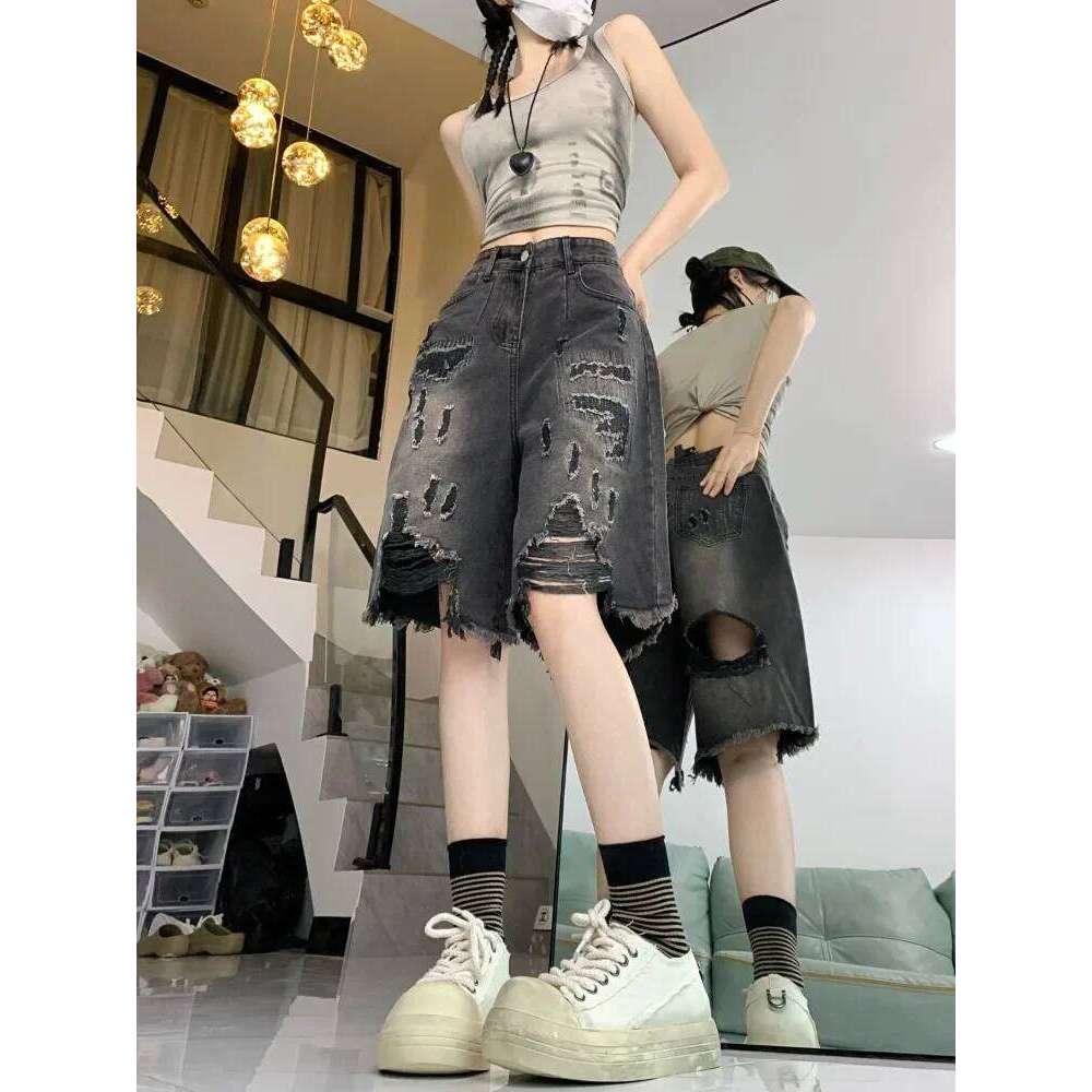 American Vintage Hole Denim For Women Summer High Waist Wide Leg Shorts 2025 New Loose Straight Five-point Pants C260206