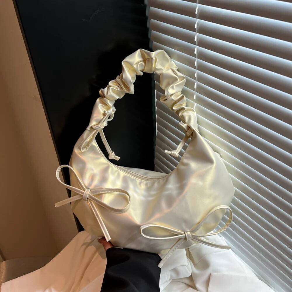 Fashionable Bow Kawaii Handbag Women with Pleated Straps for Light Travel and Large Capacity Shoulder Bag Y260205