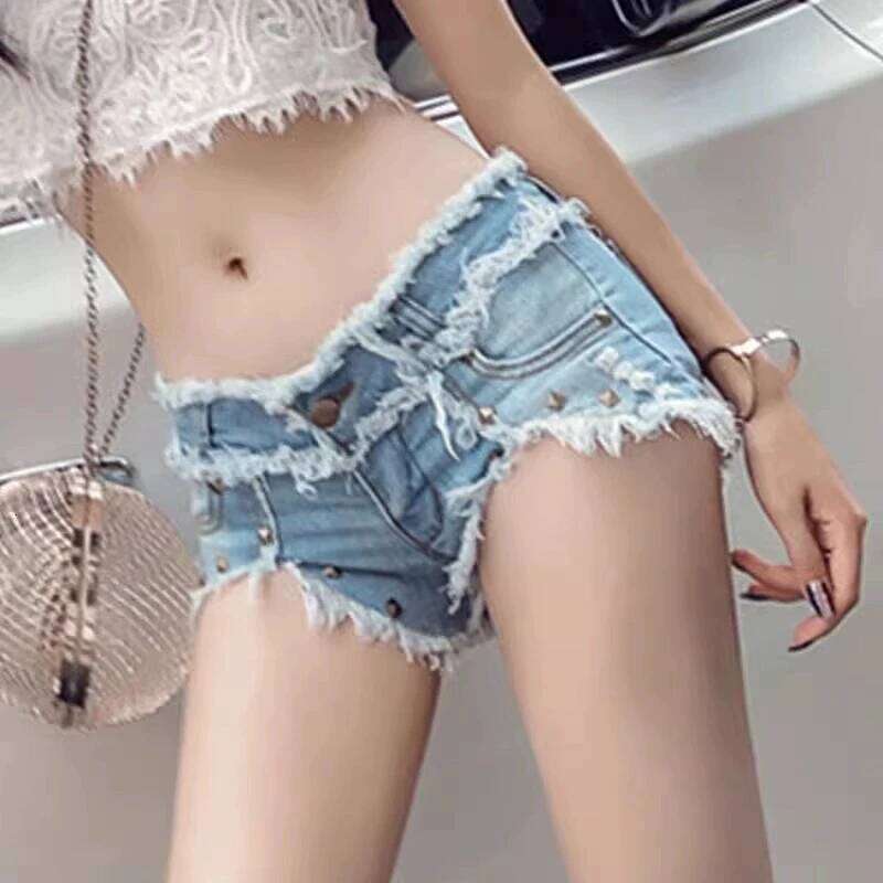 Summer New Style Street Shot Sweet Ultra Low Waist Jean Dew And Hip Leggings Hot Pants Triangle Denim Short Pant C260206