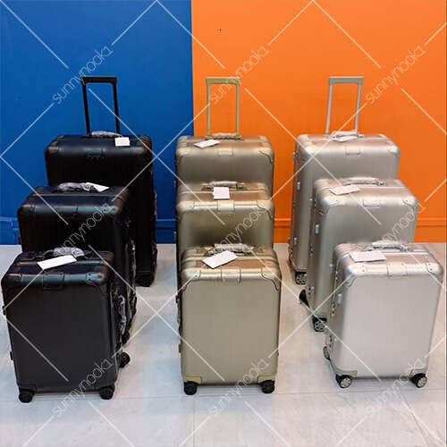 Carry On Suitcase Aluminum Alloy Luggage Fashion Designer Luggage Smooth Rolling Wheels Telescopic Handles Travel Suitcase