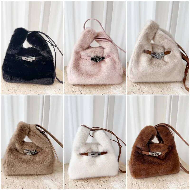 Faux Fur Bucket Crossbody Women Fashion Handbag Korean Style Winter New Plush Shoulder Guangzhou High Quality Bag XJ260129