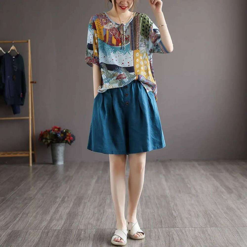 Women Elastic Linen Trend 2025 Kpop Wholesale Short Pants Woman Bermuda with Waist Pocket Knee Length Mid Cotton Half Shorts XJ260206