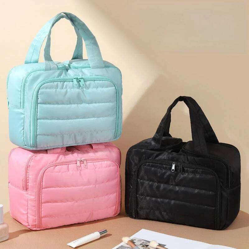 Winter Makeup Bag for Women Thick Quilted Cosmetic Organizer with Mesh Pockets, Large Capacity Travel Toiletry Case Y260206