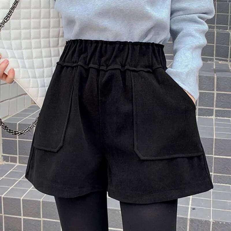 Winter Woolen Shorts Women Cozy Vintage Casual Pure All-match Wide Leg Simple High Elastic Waist Fashion Ins Pockets Comfortable C260206