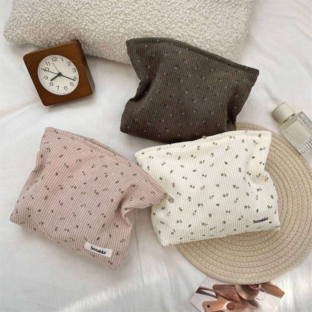 Corduroy Travel Cosmetic Portable Makeup Bag Purses Women Large Capacity Zipper Make Up Organizer Storage Clutch Y260206