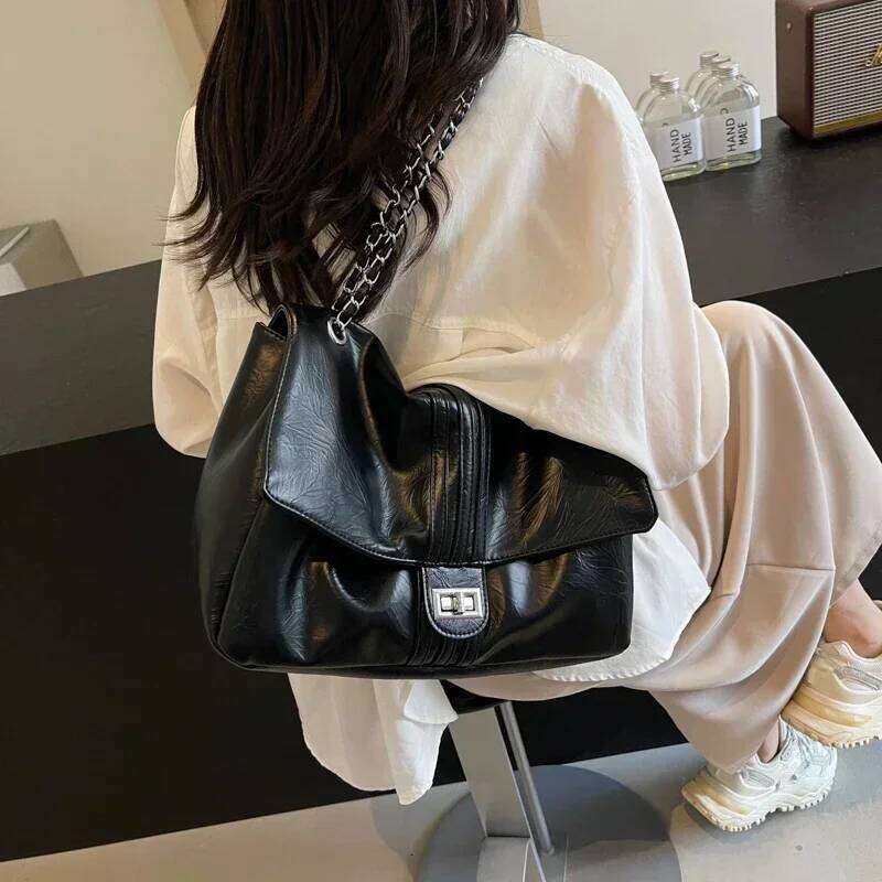 Classic Fashion Trend Women's Large Capacity Handbag 2024Solid Chain Embellished Single Shoulder Crossbody Purse Black White Y260205