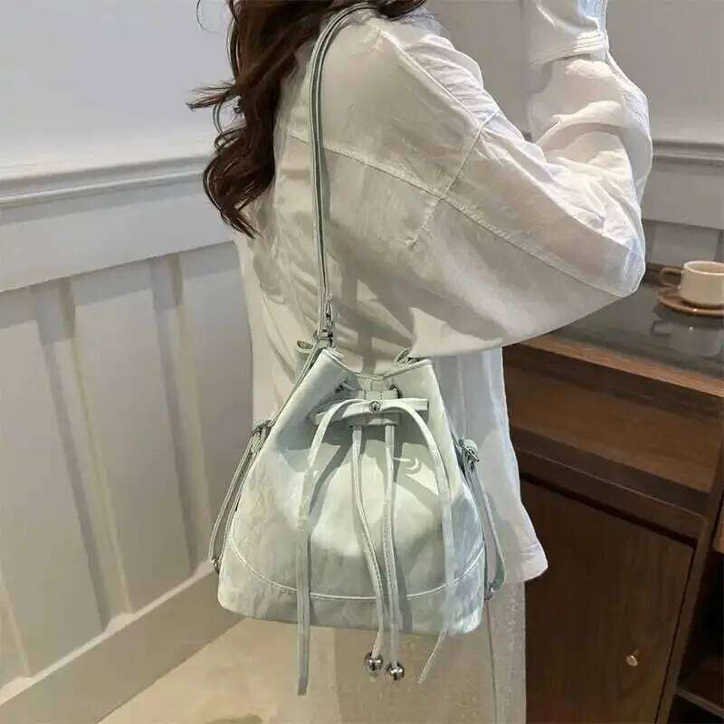 Trendy Women's Buet Crossbody Bag Dstring Design Versatile High Quali Small Size Faionable Casual ex Bapa Y260205