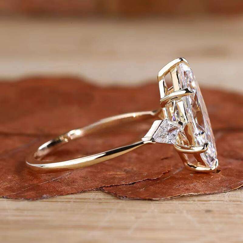 Igi Certified Cvd HPHT Vvs Lab Grown Created Diamond 14K 18K Solid Gold Rings Engagement Ring Jewelry For Women Three Stone