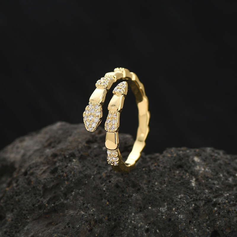 Micro Inlaid Zircon Elegant Open Niche Design Snake Bone Ring for Women