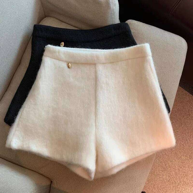 High Waist Woolen Women Y2K Streetwear Autumn Winter Casual Wide Leg Small Fragrance Zipper Hottie Straight Shorts XJ260206