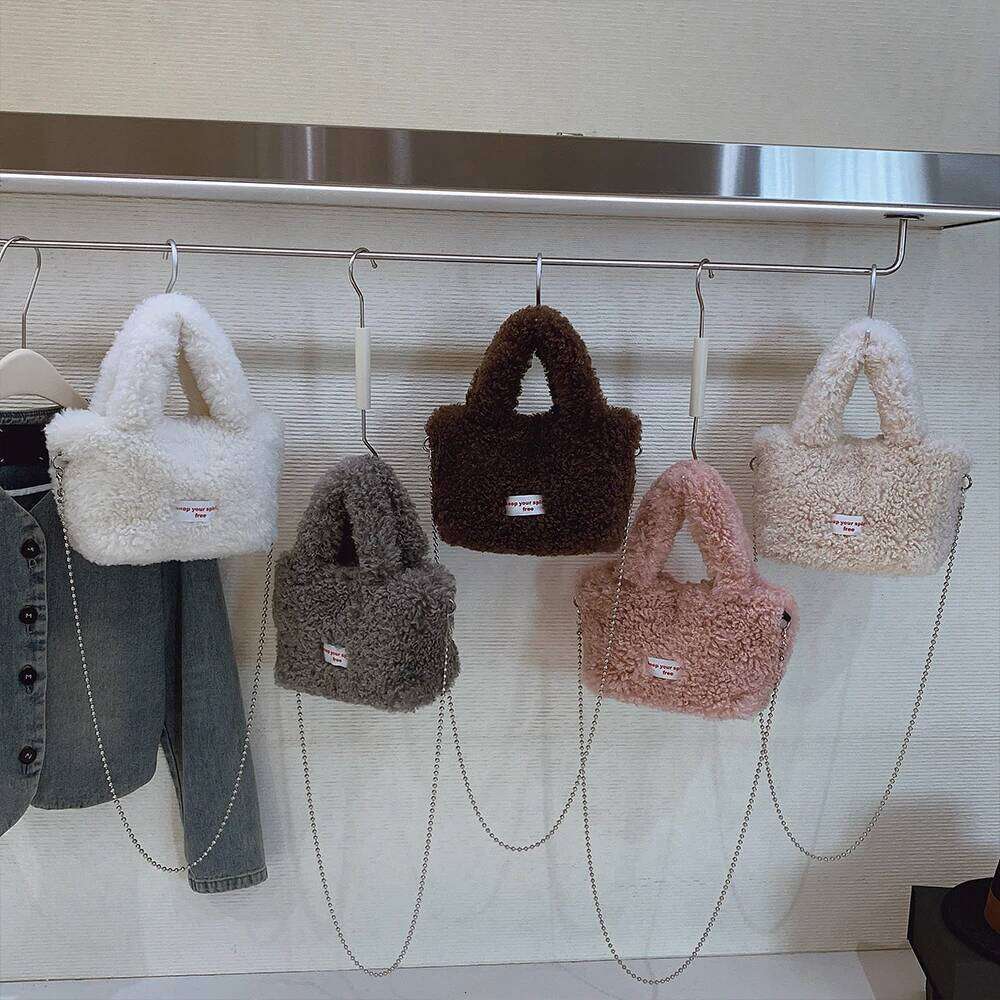 Shake Fleece Women's New Stylish Single Shoulder Crossbody Bag, Hand-Held Plush Bucket Bag XJ260129